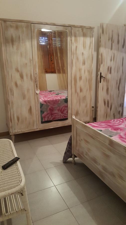 B&B Le Peonie Badesi Eksteriør billede