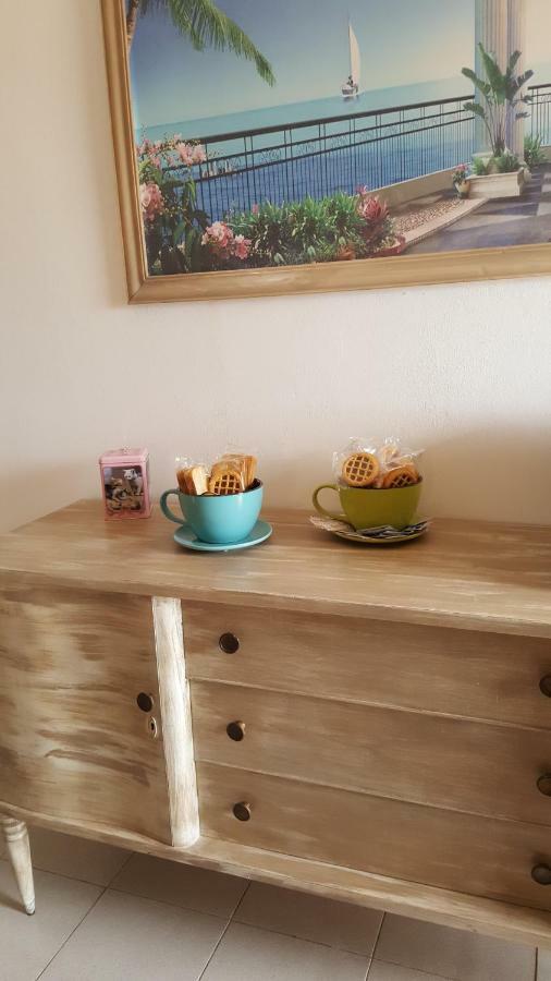 B&B Le Peonie Badesi Eksteriør billede